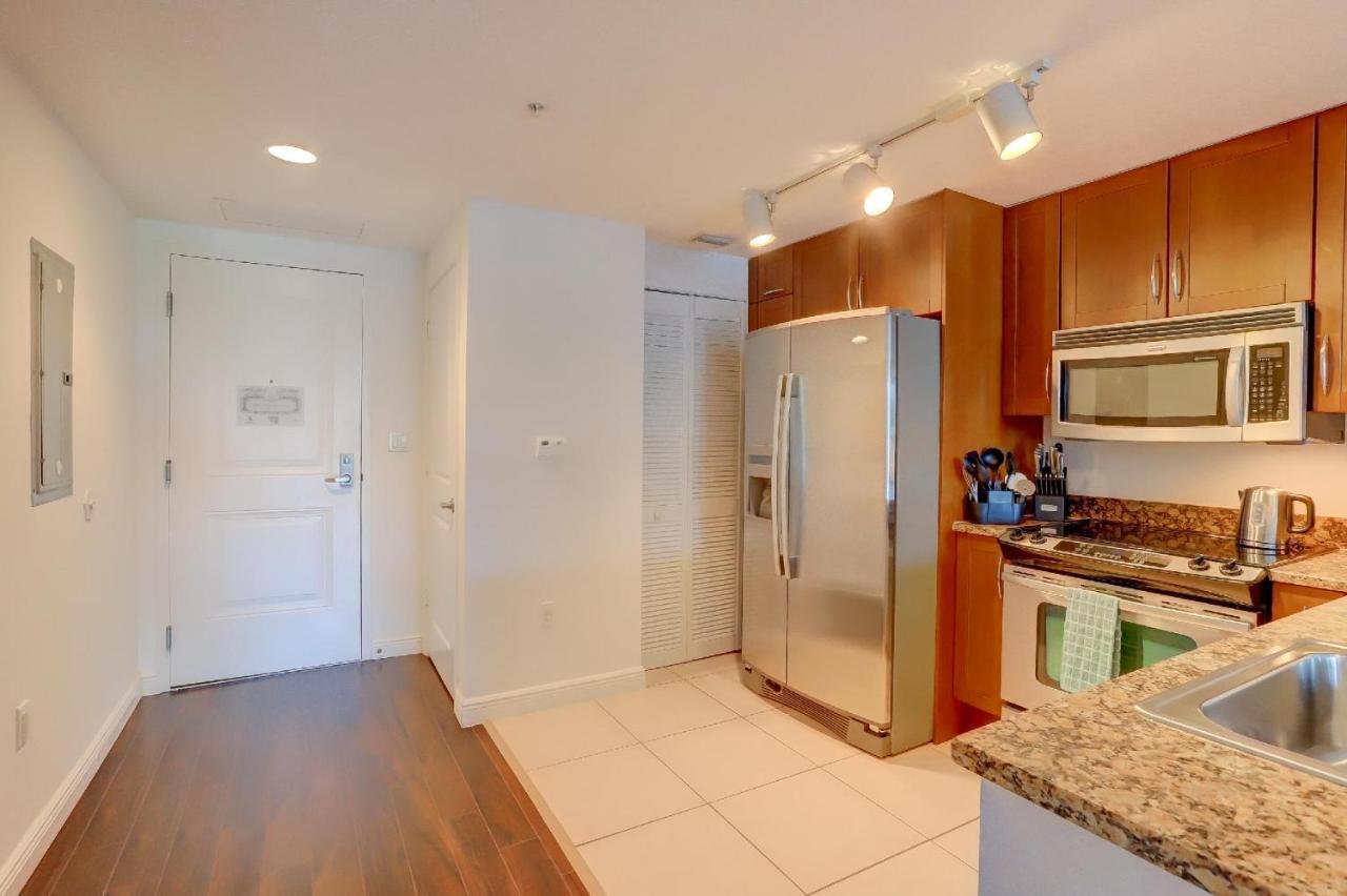 Apartment In Casa Costa Condo!Beach Pass Included Boynton Beach Luaran gambar