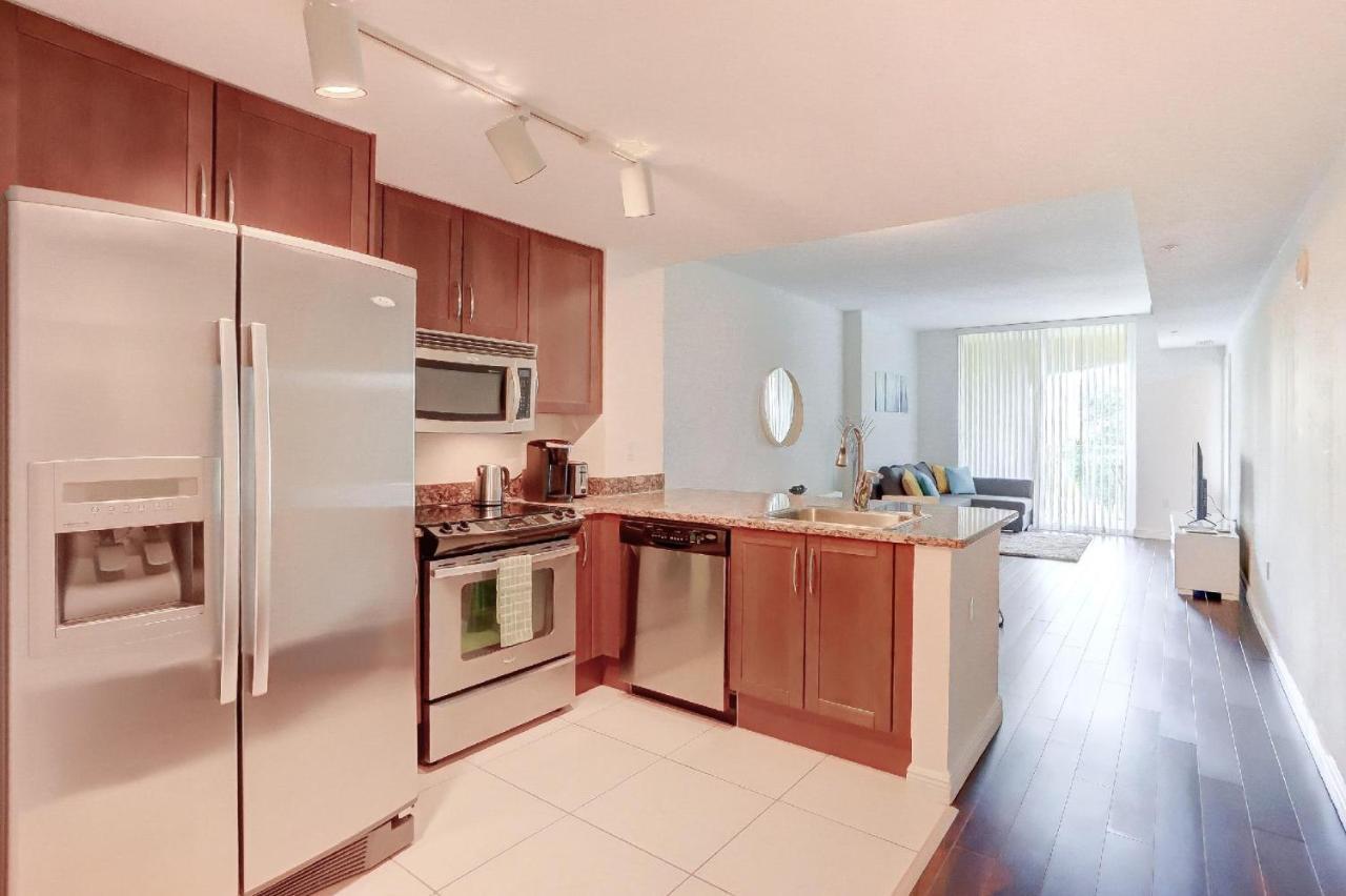 Apartment In Casa Costa Condo!Beach Pass Included Boynton Beach Luaran gambar