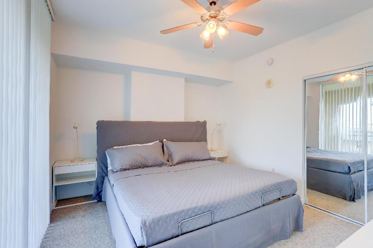 Apartment In Casa Costa Condo!Beach Pass Included Boynton Beach Luaran gambar